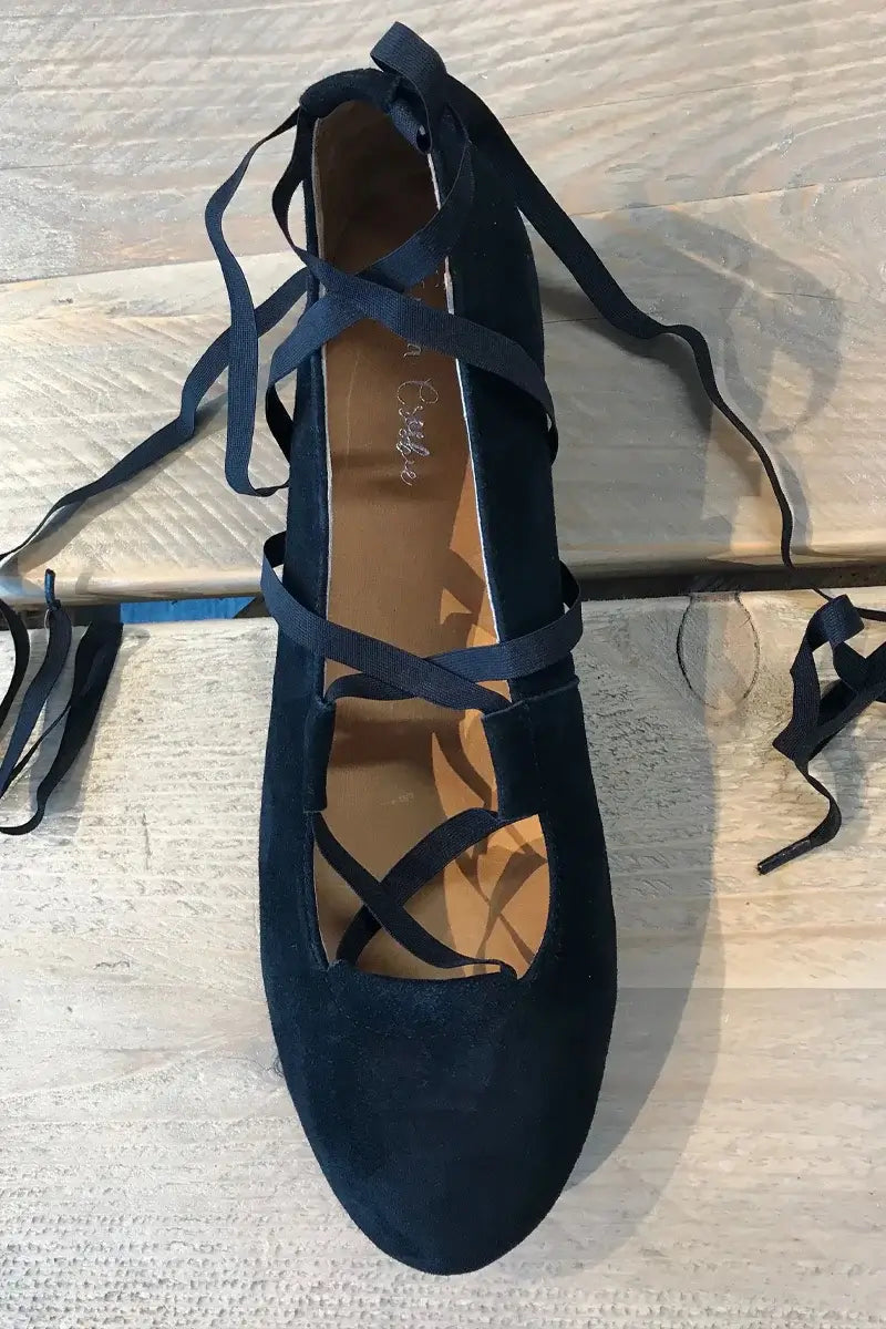 Juliette Ballet Flat Black with flexible laces