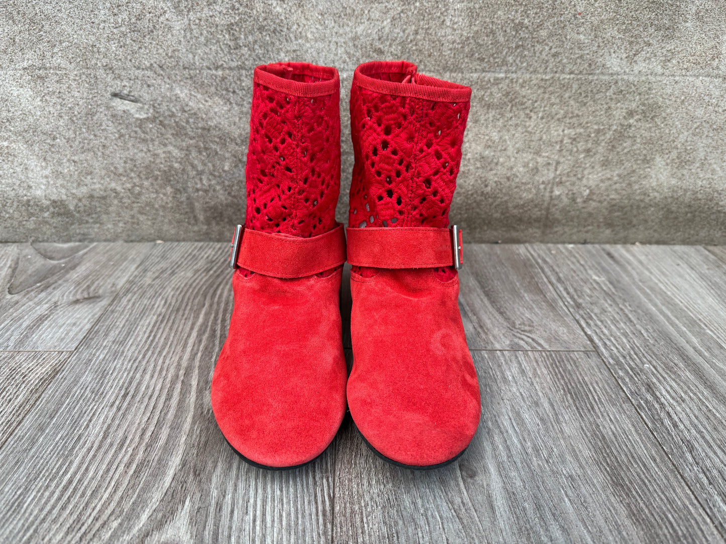 FINAL SALE Leo Dance Lace Bootie Red